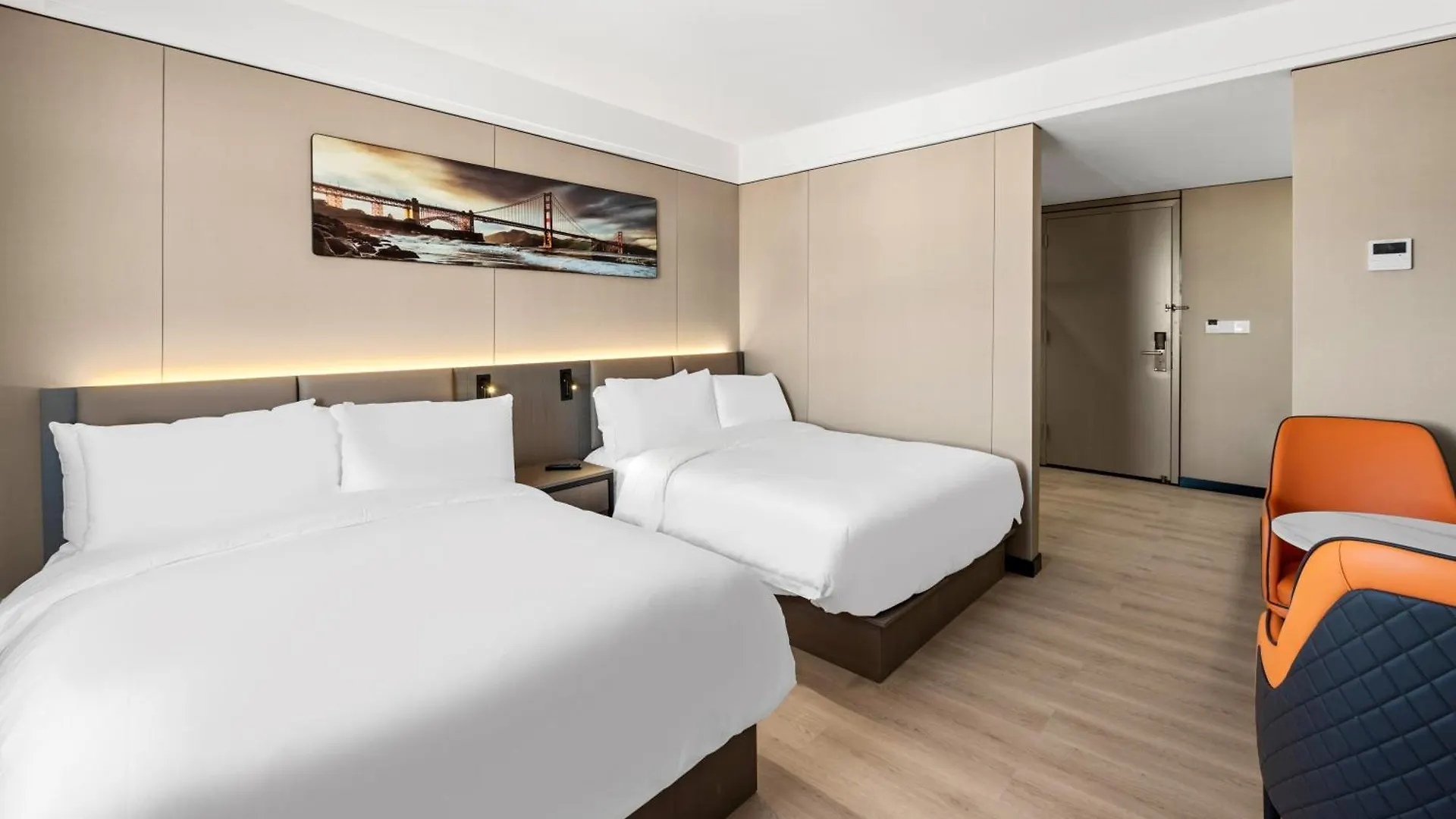 Ly New York Hotel